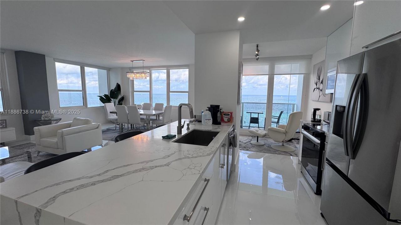 3505 S Ocean Dr(avail 04/01/2026), Unit 912, Hollywood, FL 33019 Photo