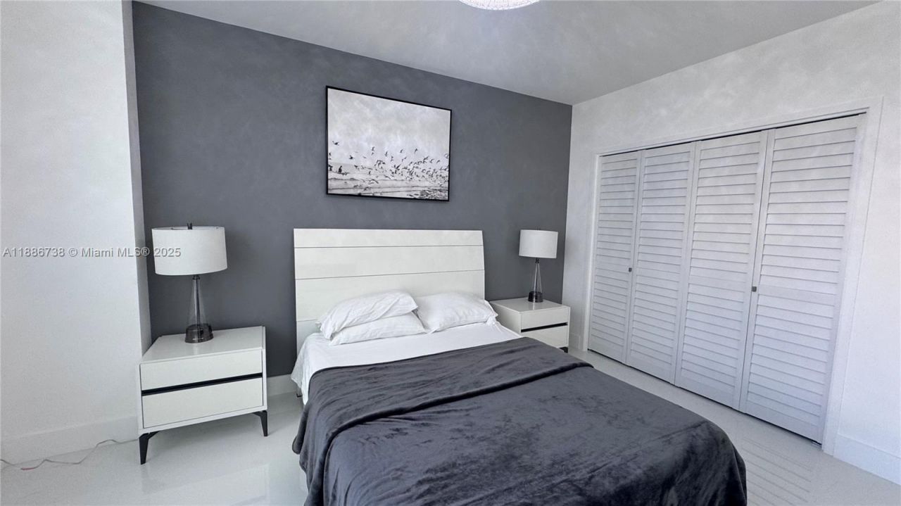 3505 S Ocean Dr(avail 04/01/2026), Unit 912, Hollywood, FL 33019 Photo