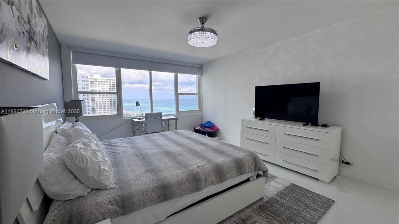 3505 S Ocean Dr(avail 04/01/2026), Unit 912, Hollywood, FL 33019 Photo