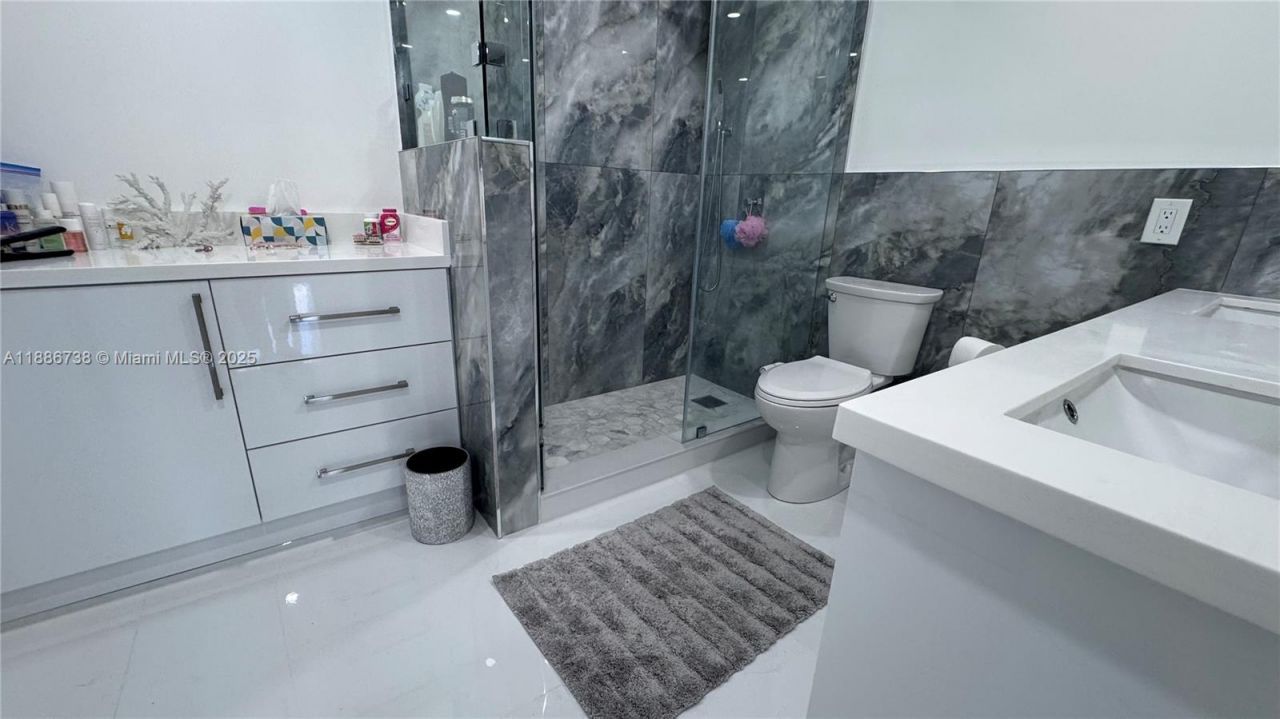 3505 S Ocean Dr(avail 04/01/2026), Unit 912, Hollywood, FL 33019 Photo