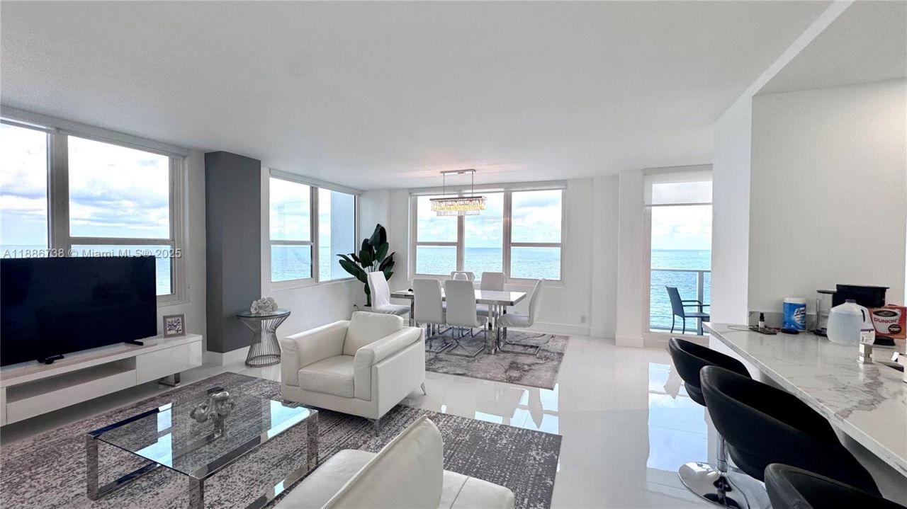 3505 S Ocean Dr(avail 04/01/2026), Unit 912, Hollywood, FL 33019 Photo