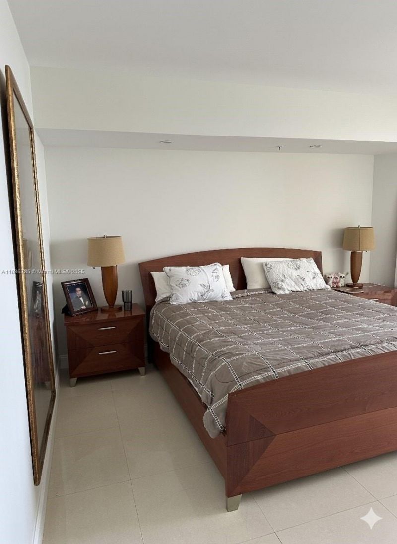 16699 Collins Ave, Unit 1806, Sunny Isles Beach, FL 33160 Photo