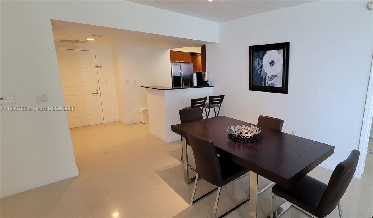 16699 Collins Ave, Unit 1806, Sunny Isles Beach, FL 33160 Photo