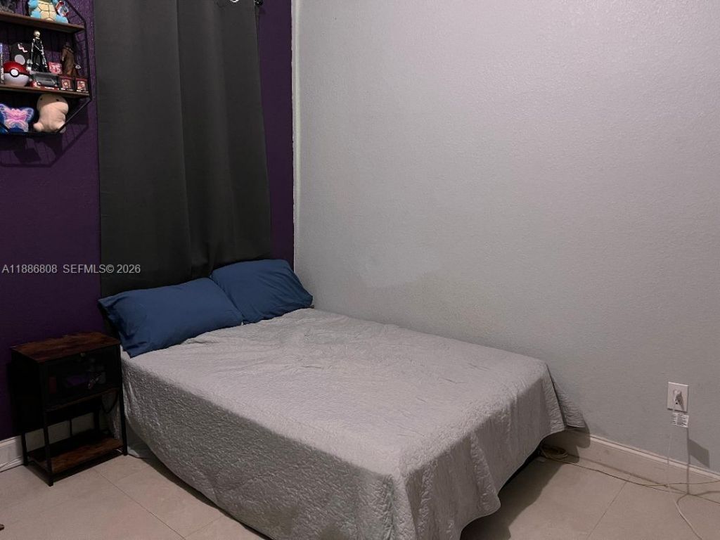 18247 NW 88th Pl, Hialeah, FL 33018 Photo
