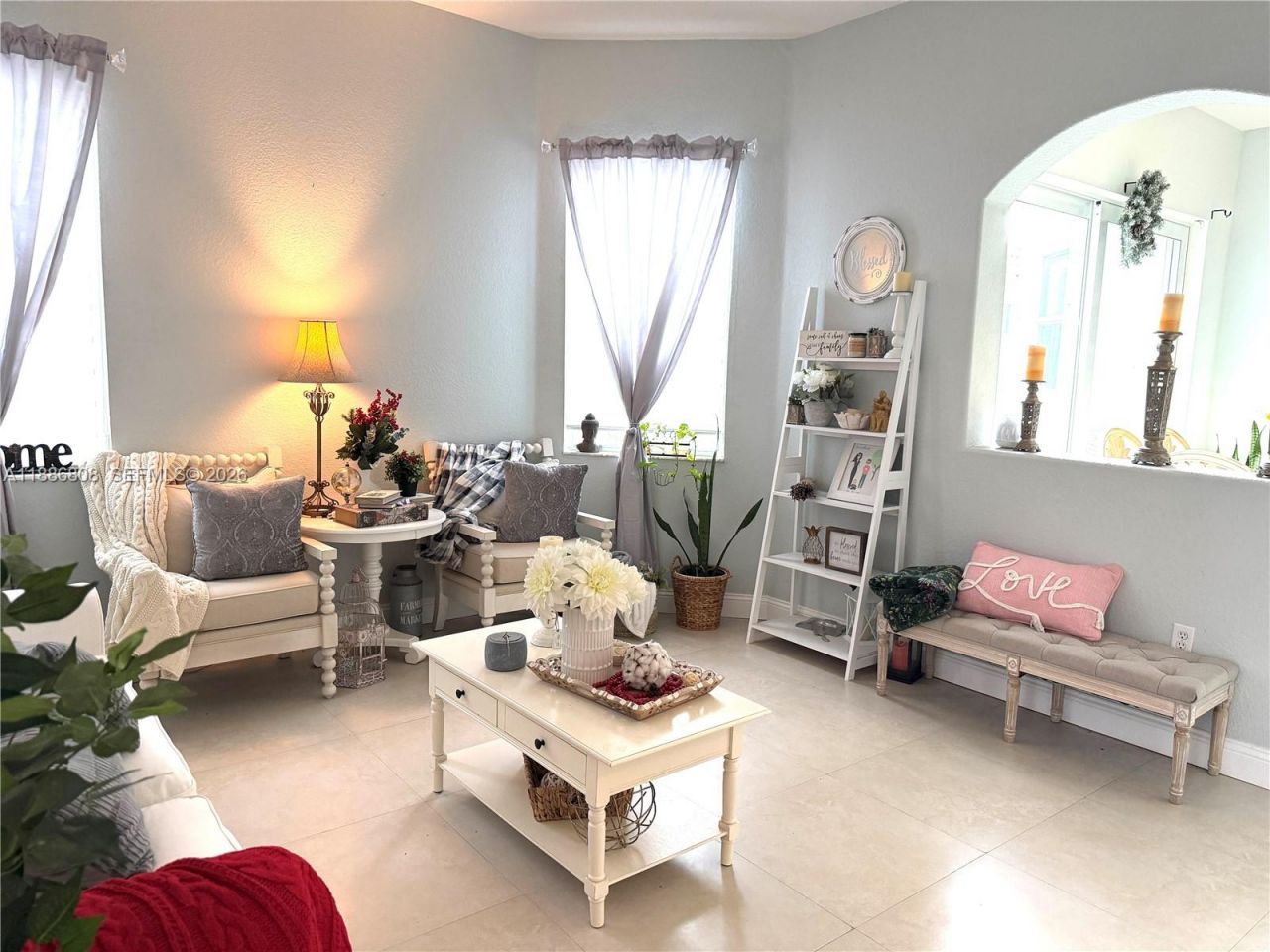 18247 NW 88th Pl, Hialeah, FL 33018 Photo