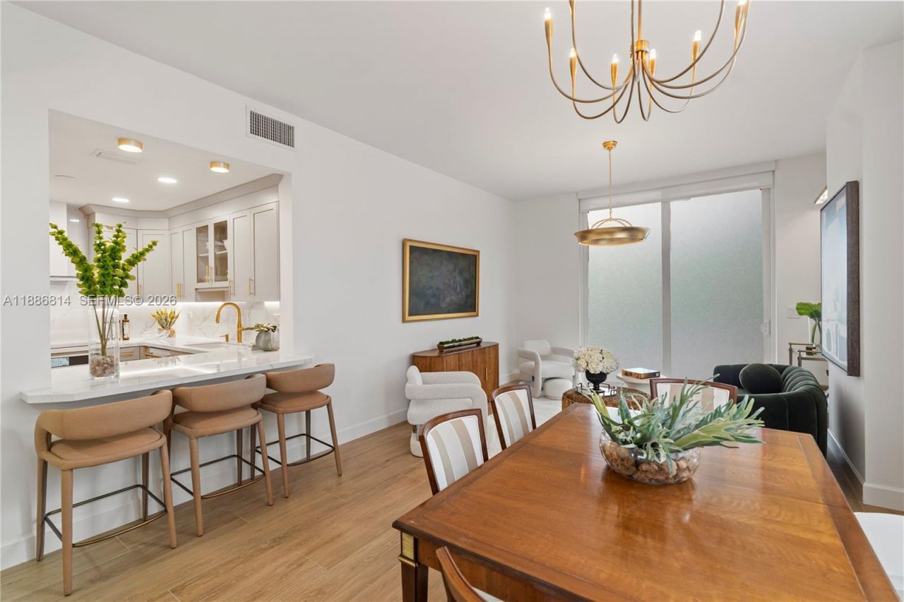 626 Coral Way, Unit 503, Coral Gables, FL 33134 Photo