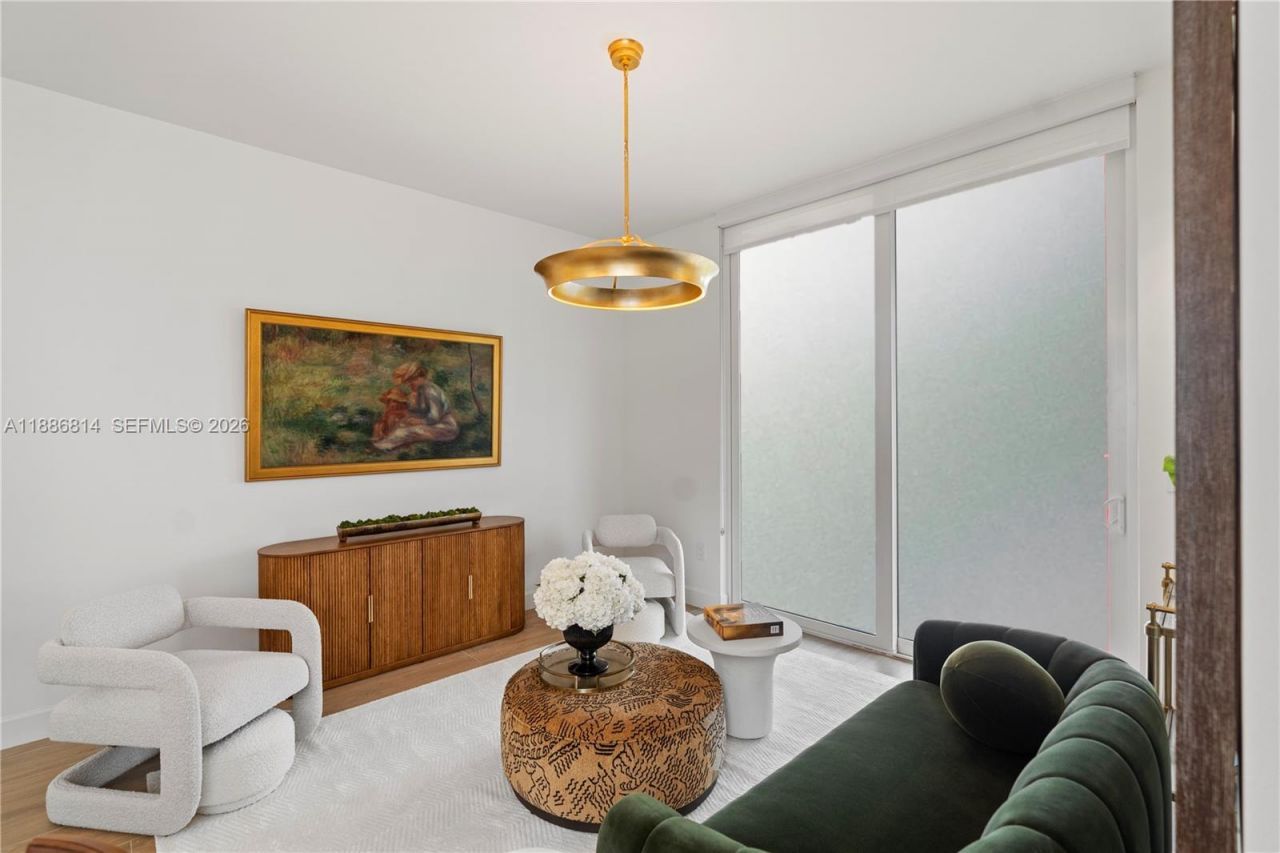 626 Coral Way, Unit 503, Coral Gables, FL 33134 Photo