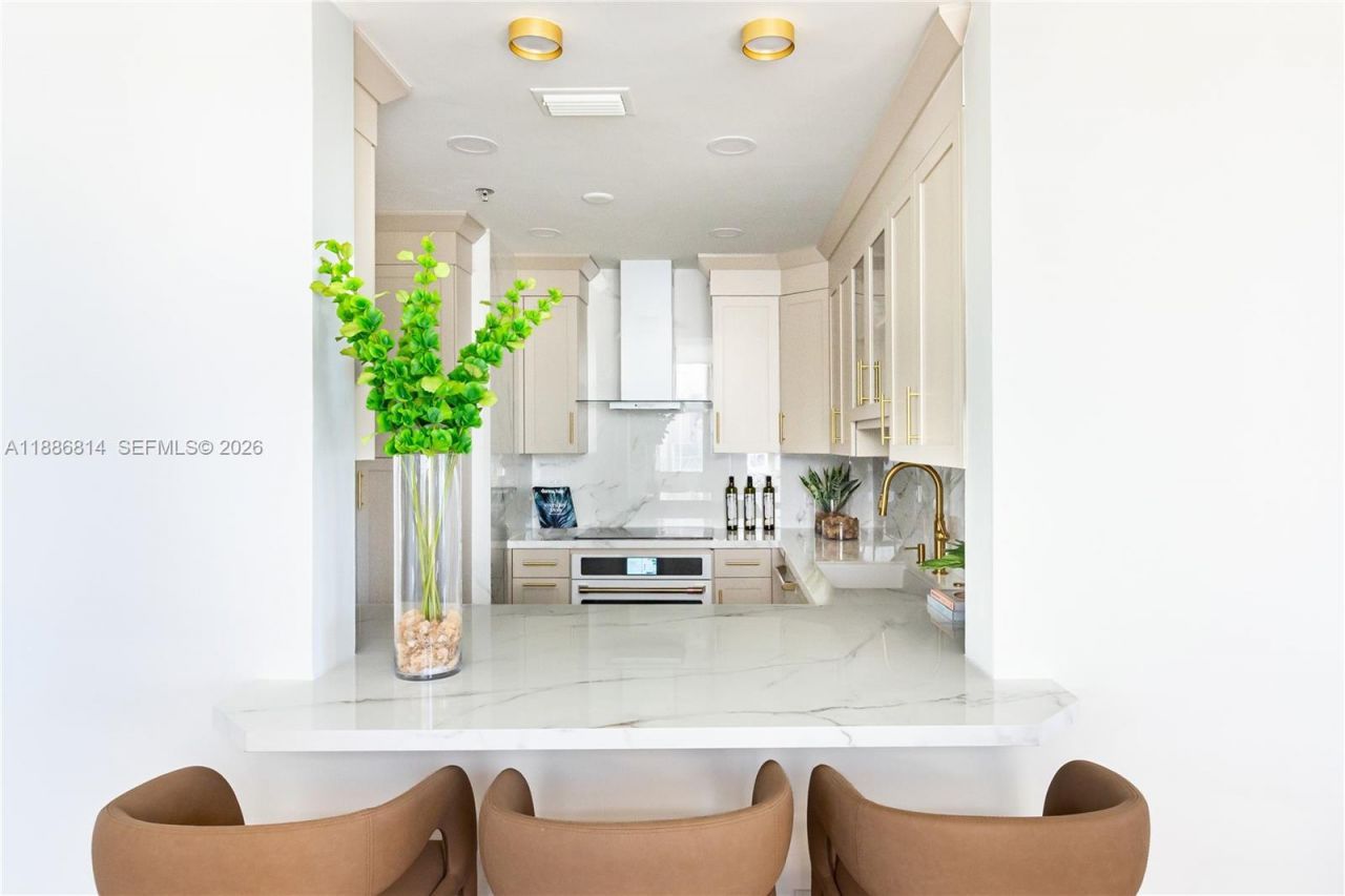 626 Coral Way, Unit 503, Coral Gables, FL 33134 Photo