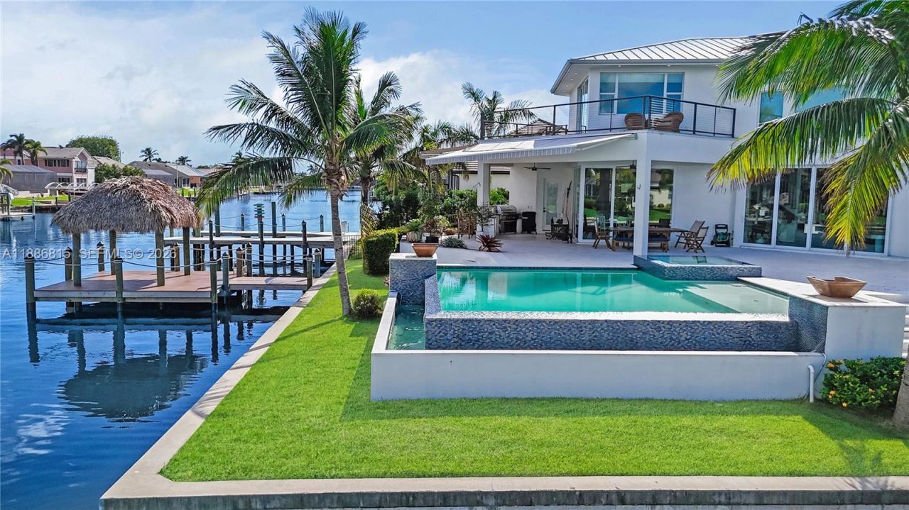 2801 SW 39th Ter, Cape Coral, FL 33914 Photo