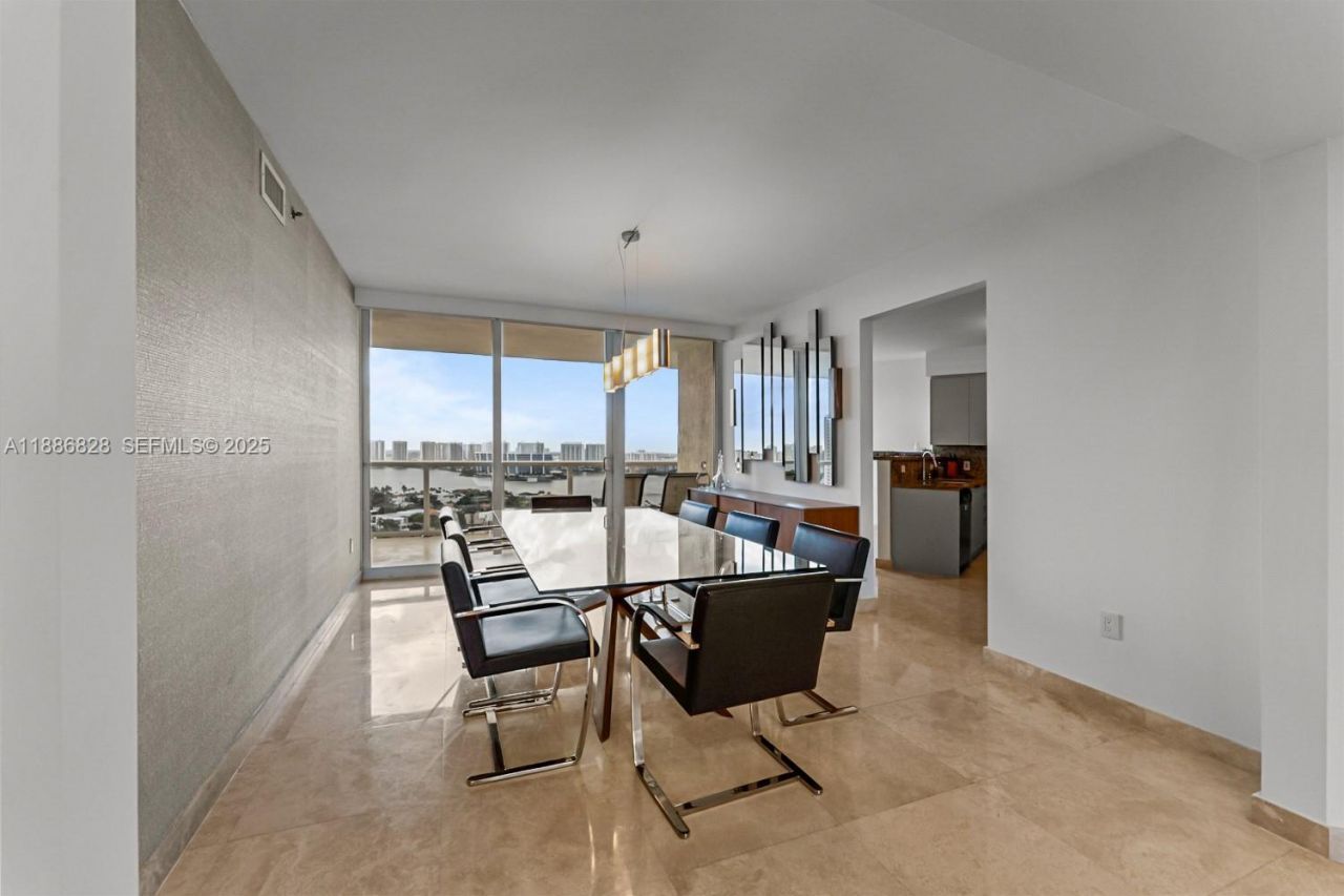 19333 Collins Ave, Unit 2607, Sunny Isles Beach, FL 33160 Photo