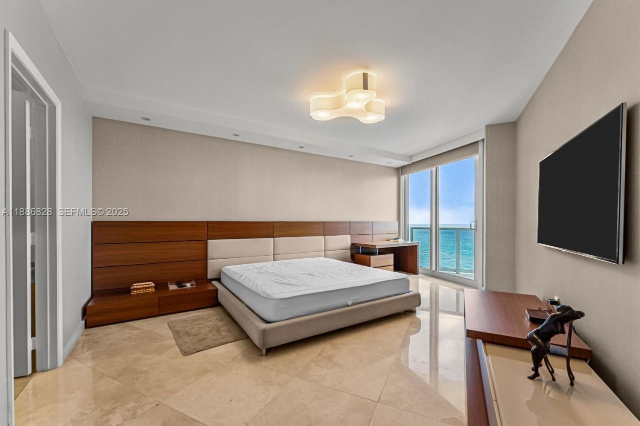 19333 Collins Ave, Unit 2607, Sunny Isles Beach, FL 33160 Photo