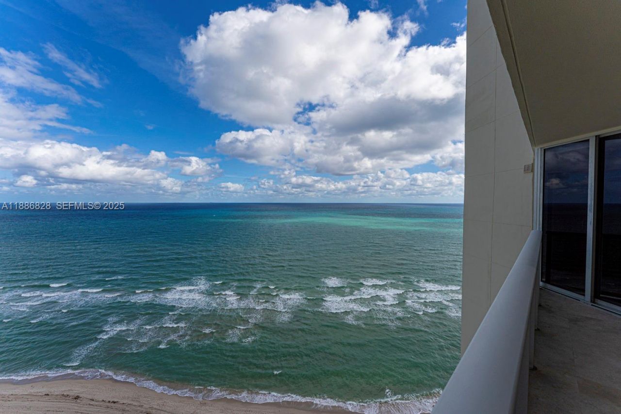 19333 Collins Ave, Unit 2607, Sunny Isles Beach, FL 33160 Photo