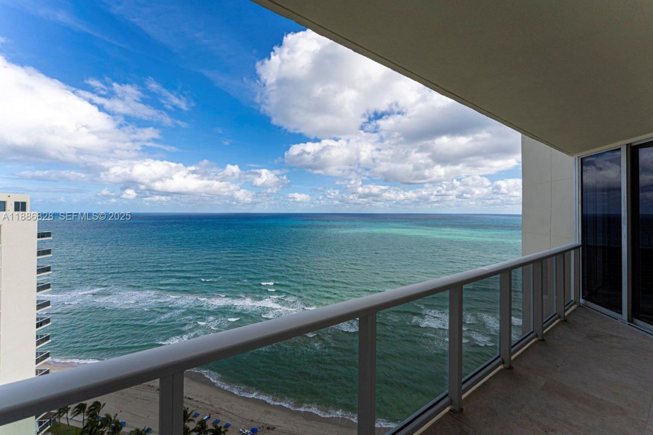 19333 Collins Ave, Unit 2607, Sunny Isles Beach, FL 33160 Photo