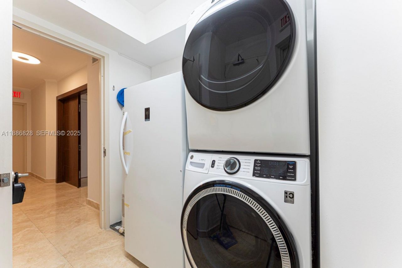 19333 Collins Ave, Unit 2607, Sunny Isles Beach, FL 33160 Photo