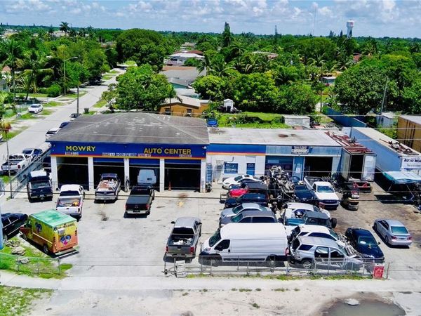 777 W Mowry Dr, Homestead, FL 33030