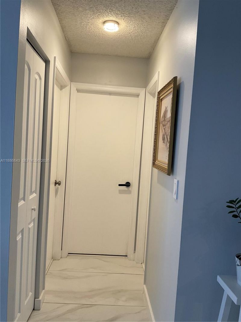 9631 NW 42nd Ct, Sunrise, FL 33351 Photo