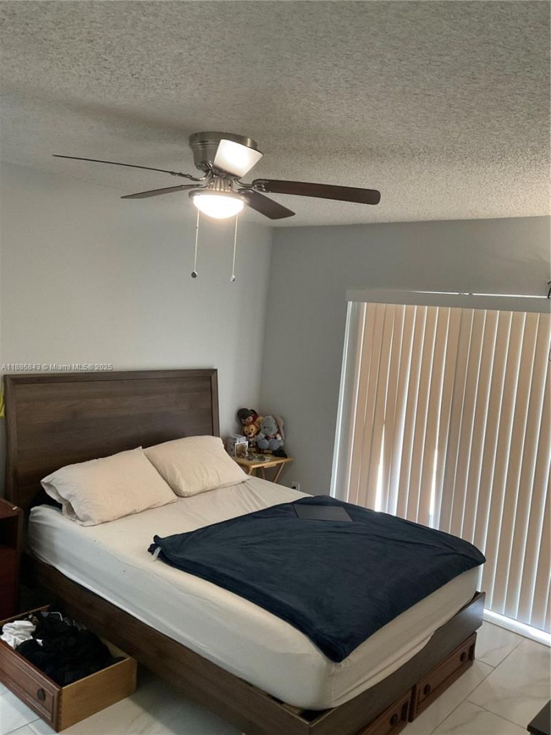 9631 NW 42nd Ct, Sunrise, FL 33351 Photo