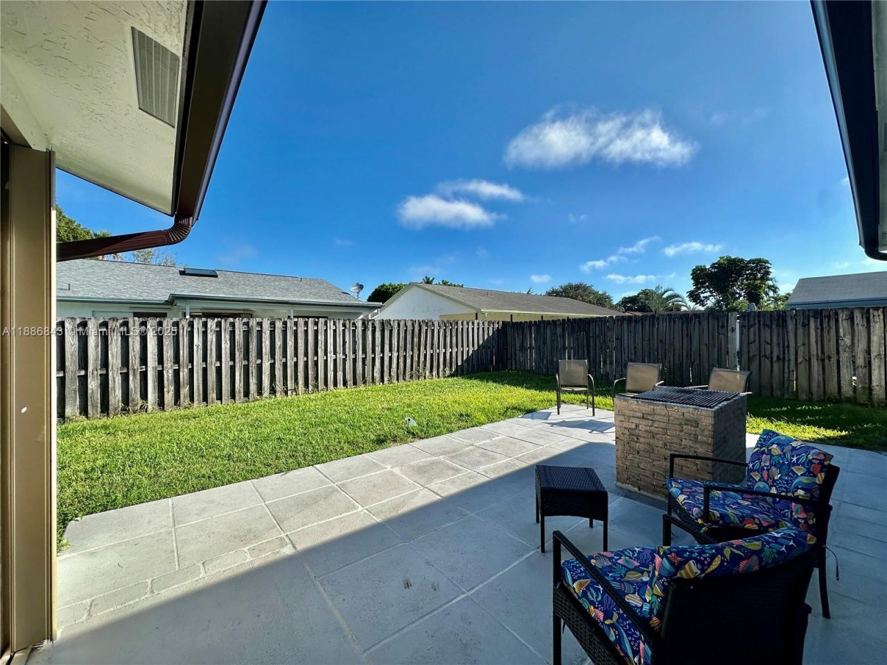 9631 NW 42nd Ct, Sunrise, FL 33351 Photo