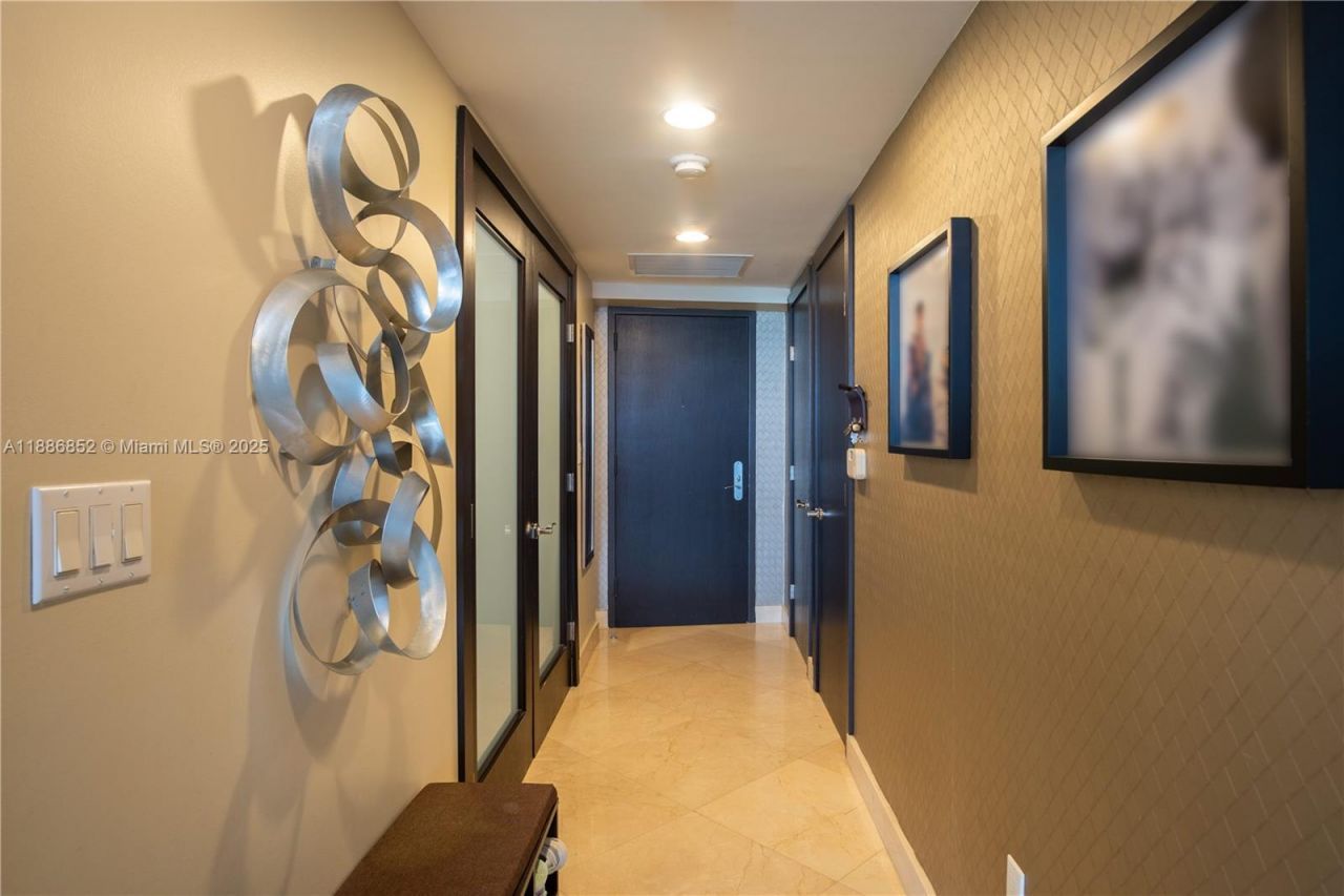 1850 S Ocean Dr, Unit 3509, Hallandale Beach, FL 33009 Photo