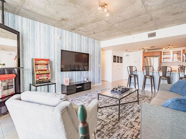 3250 NE 1st Ave, Unit 719, Miami, FL 33137