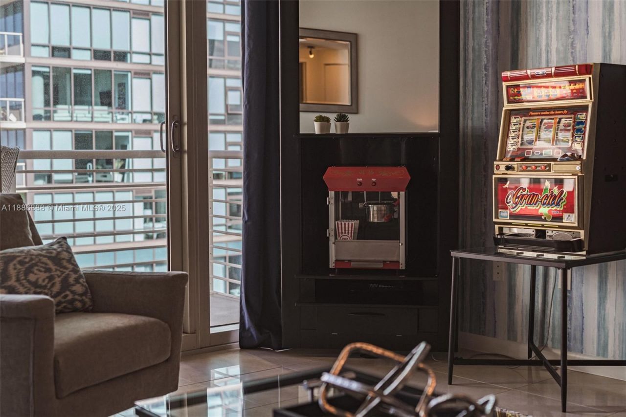 3250 NE 1st Ave, Unit 719, Miami, FL 33137 Photo