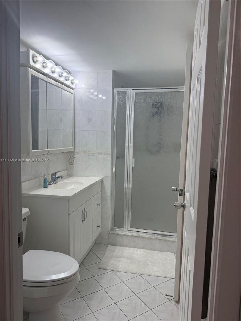 1627 Riverview Rd, Unit 212, Deerfield Beach, FL 33441 Photo
