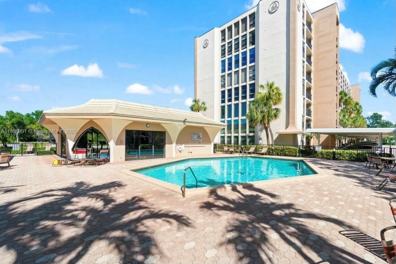 1627 Riverview Rd, Unit 212, Deerfield Beach, FL 33441 Photo