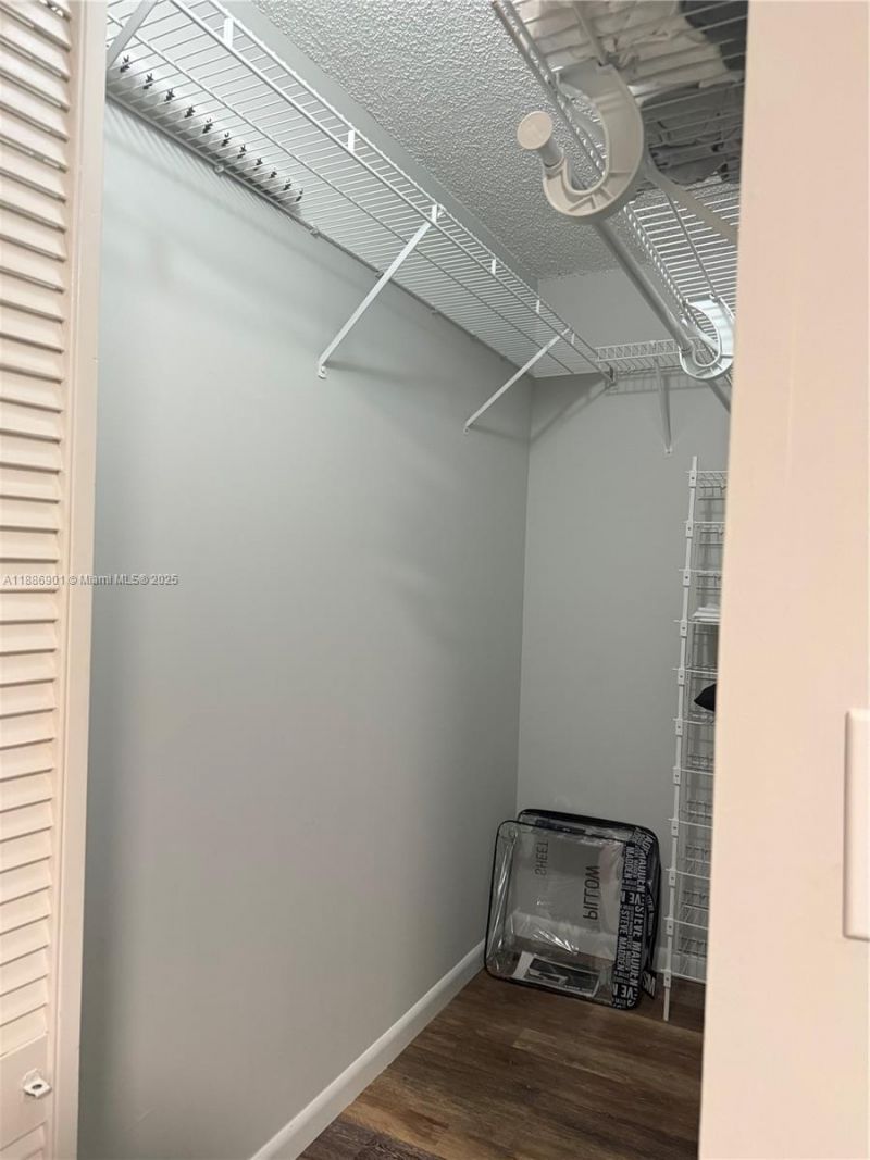 1627 Riverview Rd, Unit 212, Deerfield Beach, FL 33441 Photo