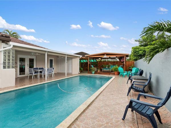 16310 SW 144th Ave, Miami, FL 33177