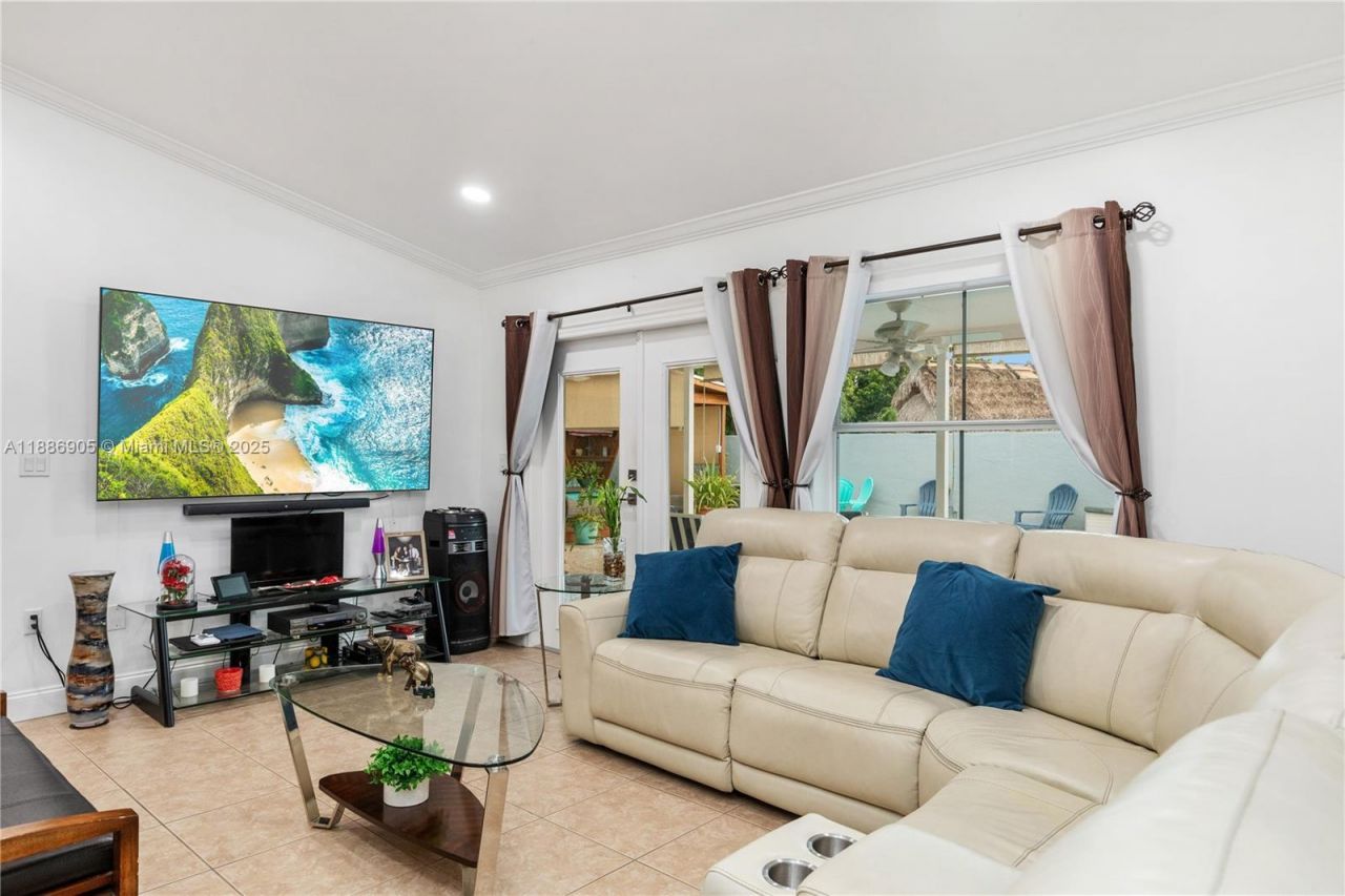 16310 SW 144th Ave, Miami, FL 33177 Photo