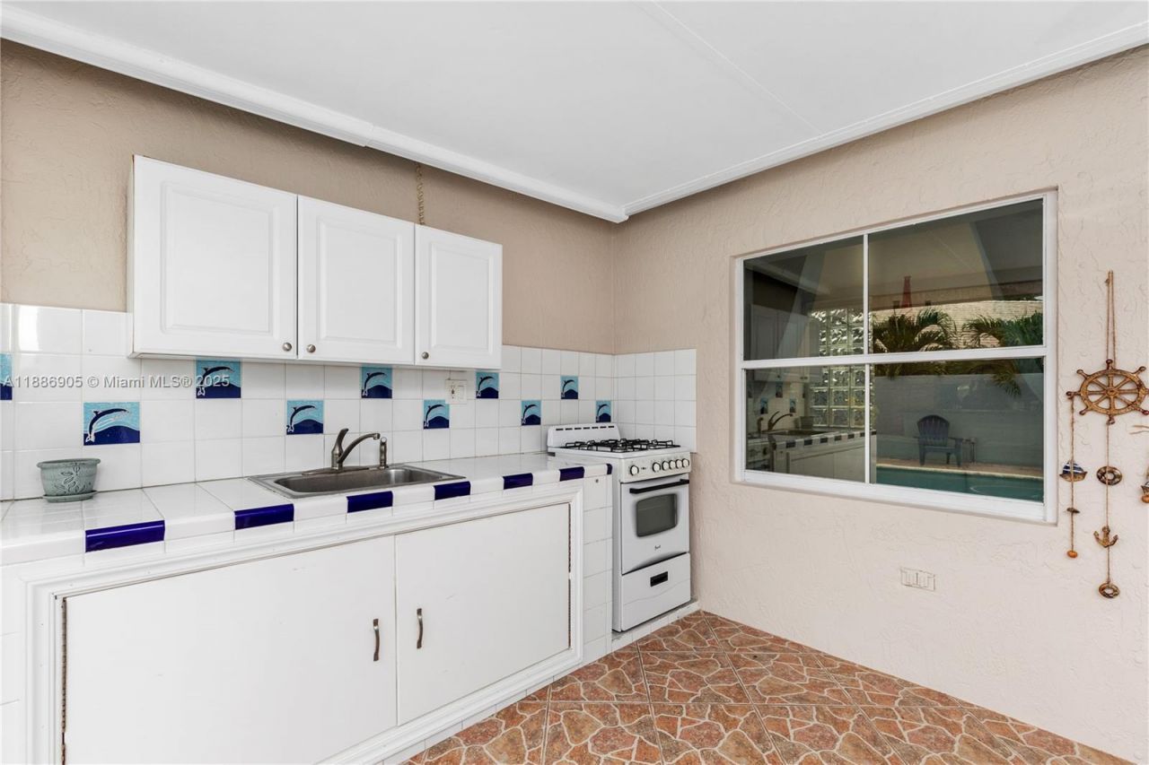 16310 SW 144th Ave, Miami, FL 33177 Photo