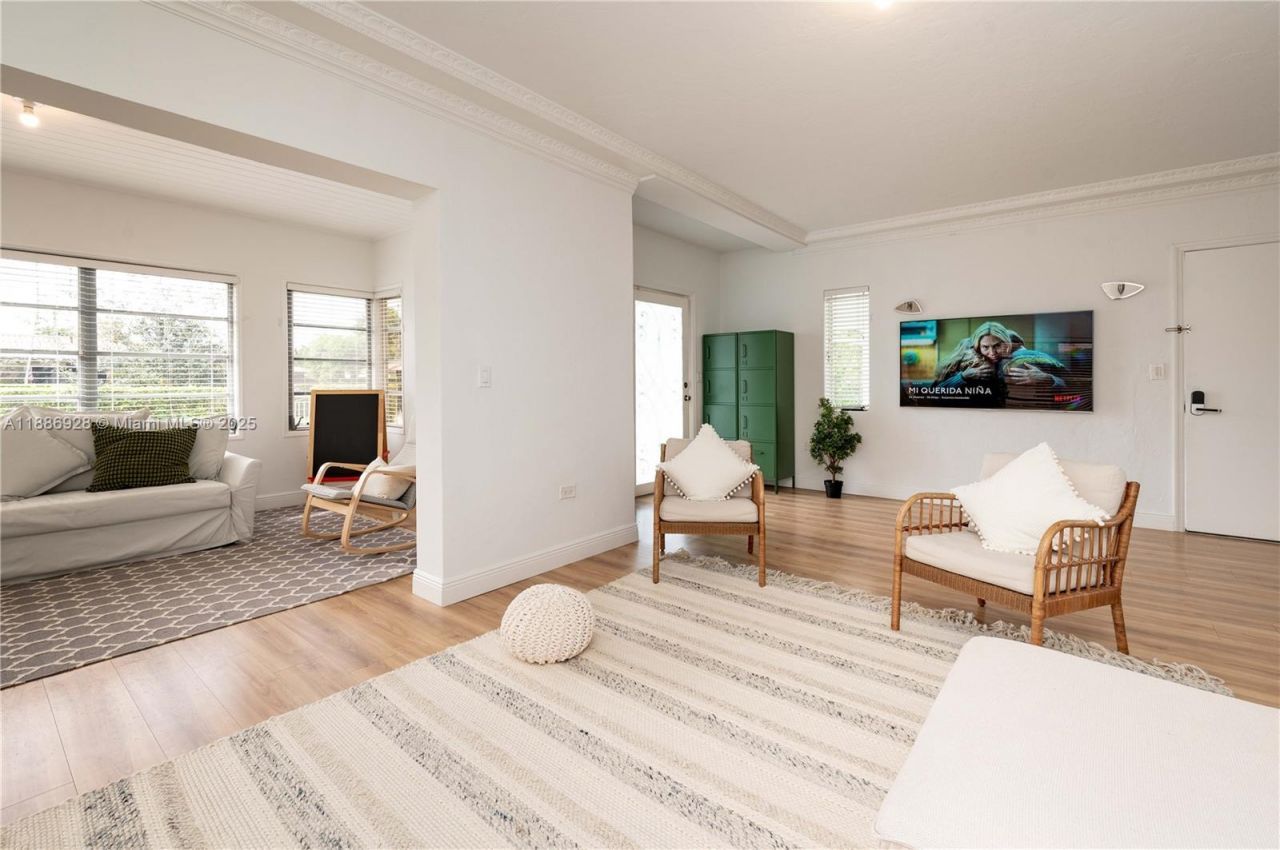 501 SW 24th Rd, Unit 501, Miami, FL 33129 Photo