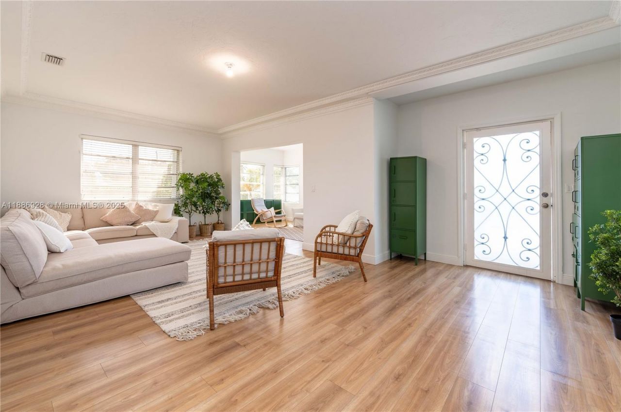 501 SW 24th Rd, Unit 501, Miami, FL 33129 Photo