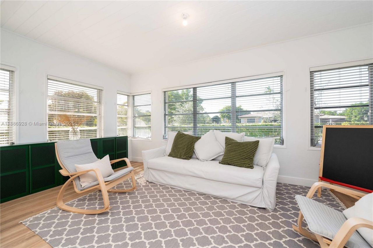 501 SW 24th Rd, Unit 501, Miami, FL 33129 Photo