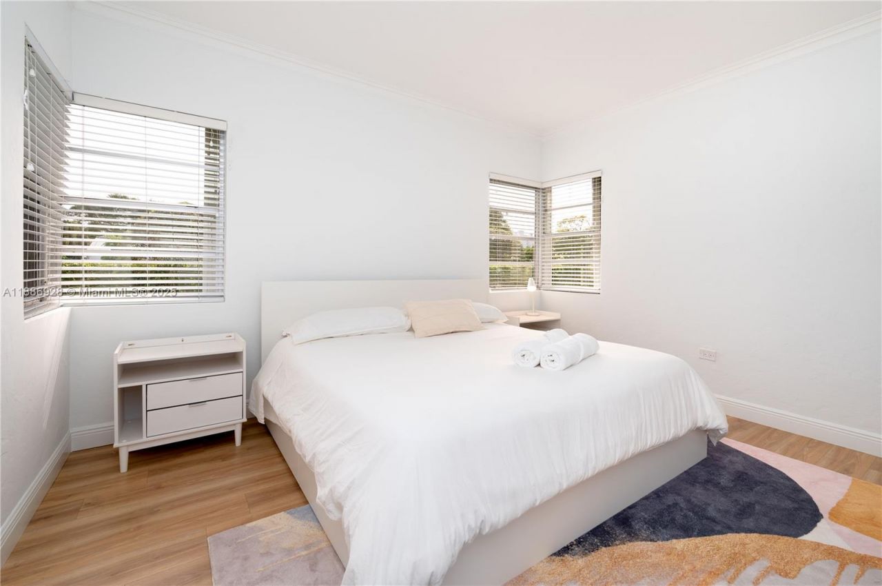 501 SW 24th Rd, Unit 501, Miami, FL 33129 Photo