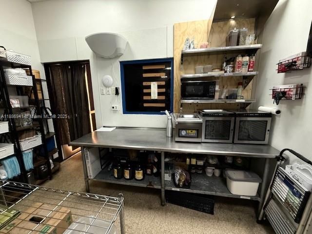 10728 NW 74th St Restaurant, Doral, FL 33178 Photo