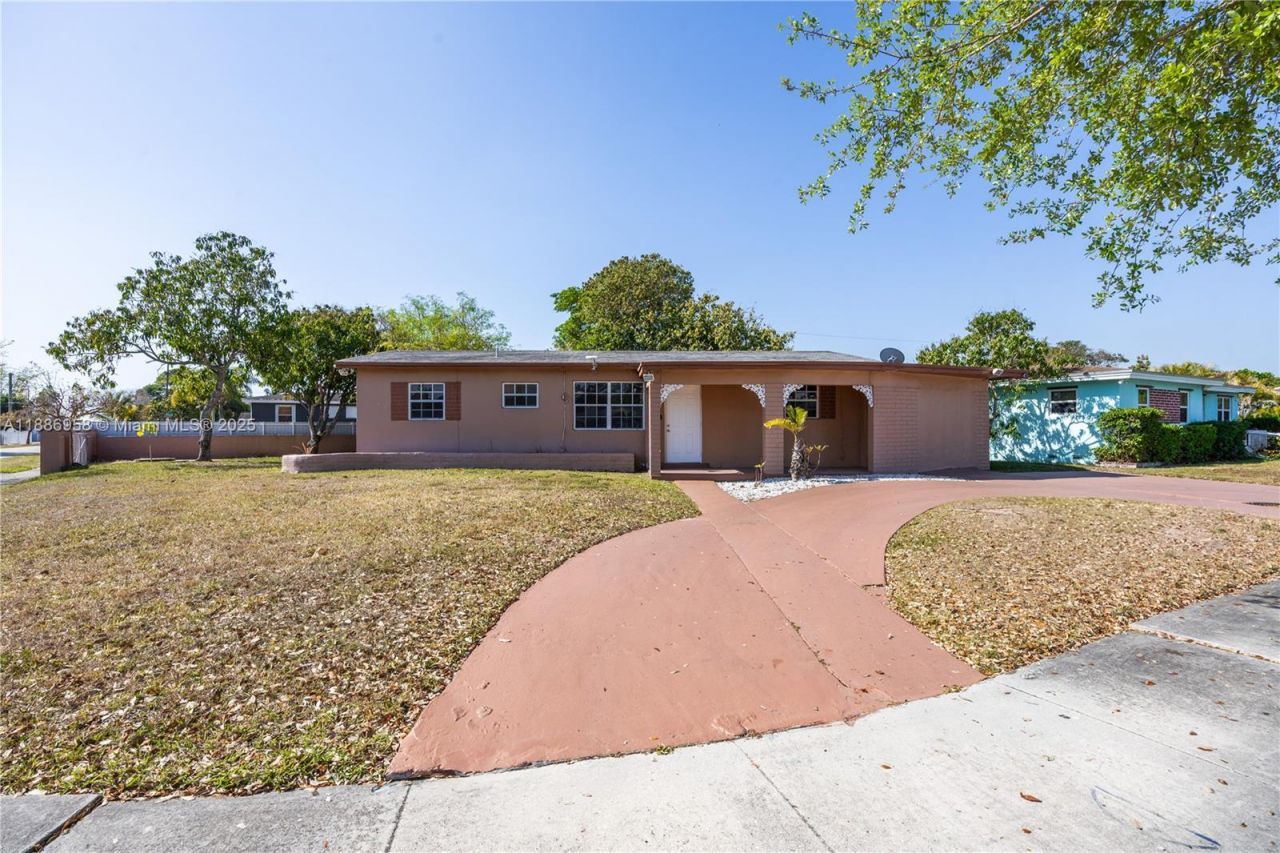 11500 SW 142nd St, Miami, FL 33176 Photo