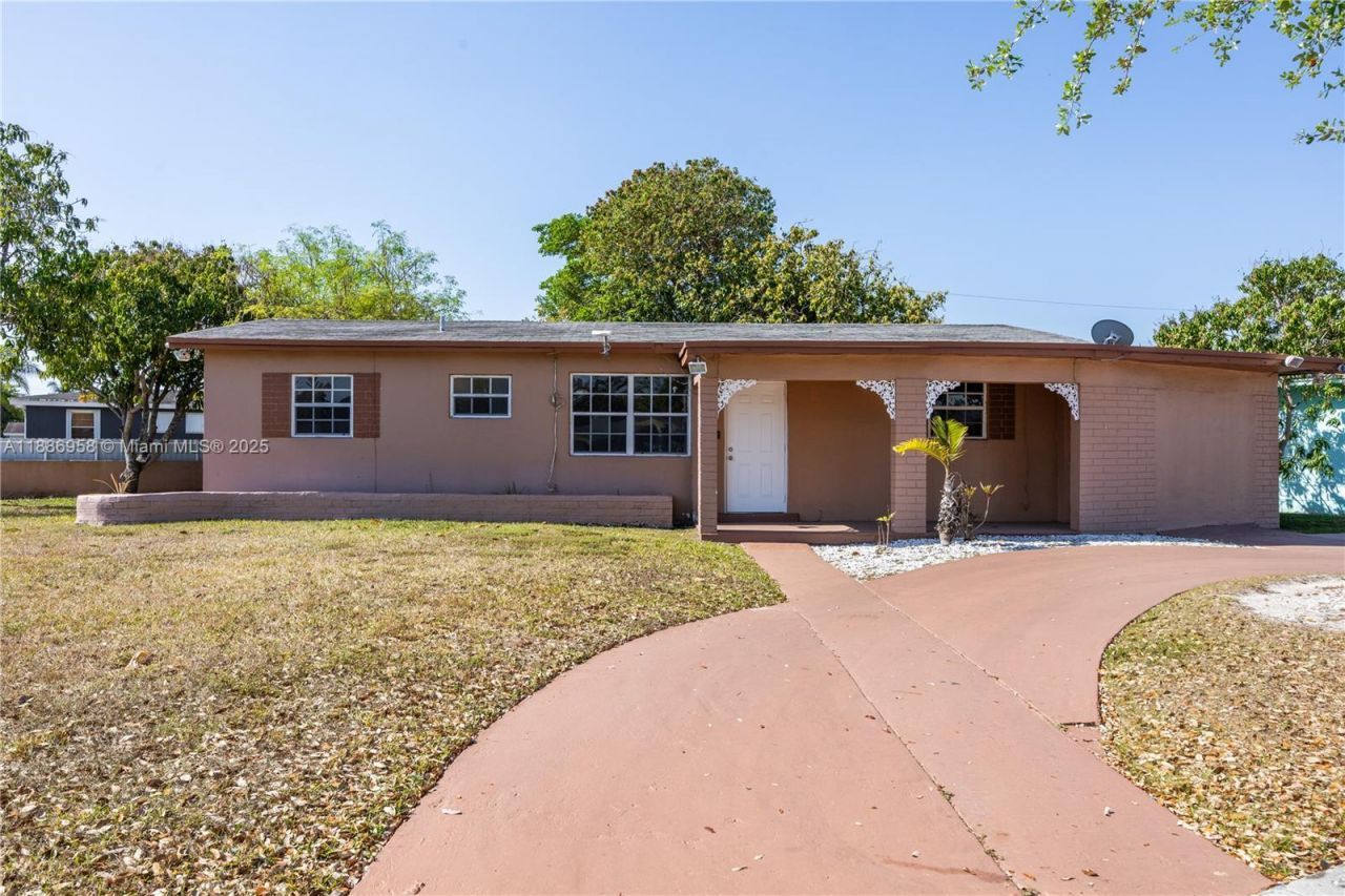 11500 SW 142nd St, Miami, FL 33176 Photo