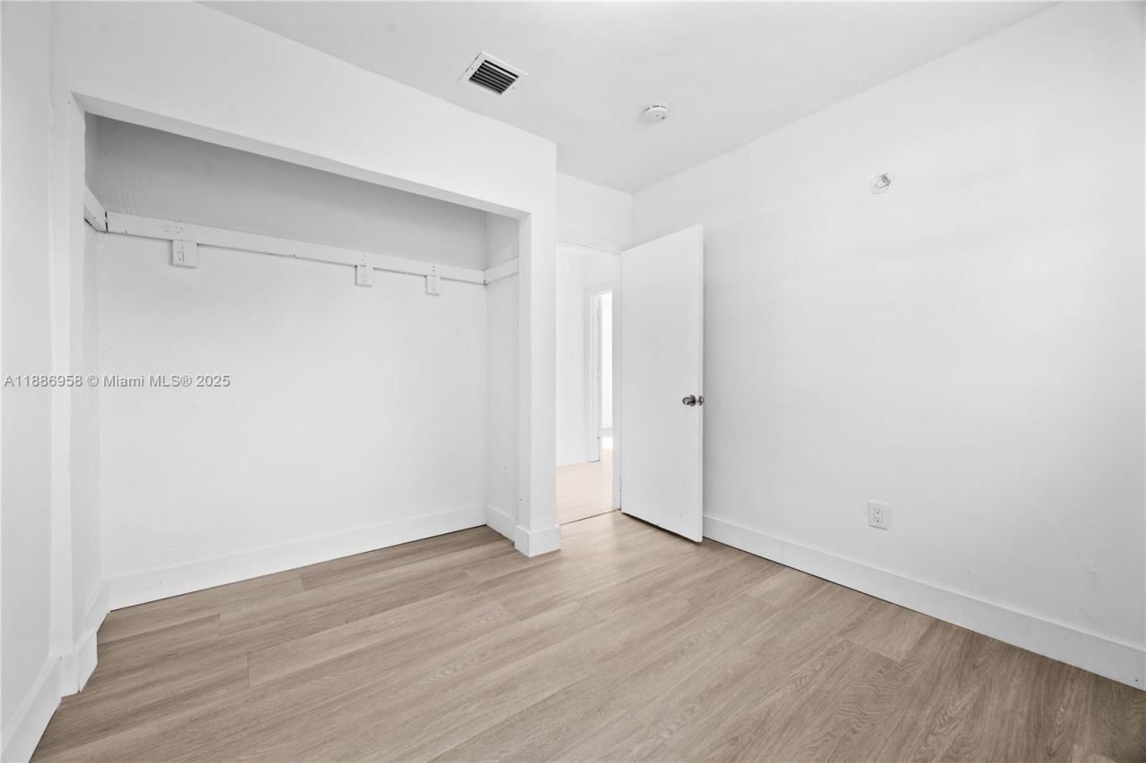 11500 SW 142nd St, Miami, FL 33176 Photo