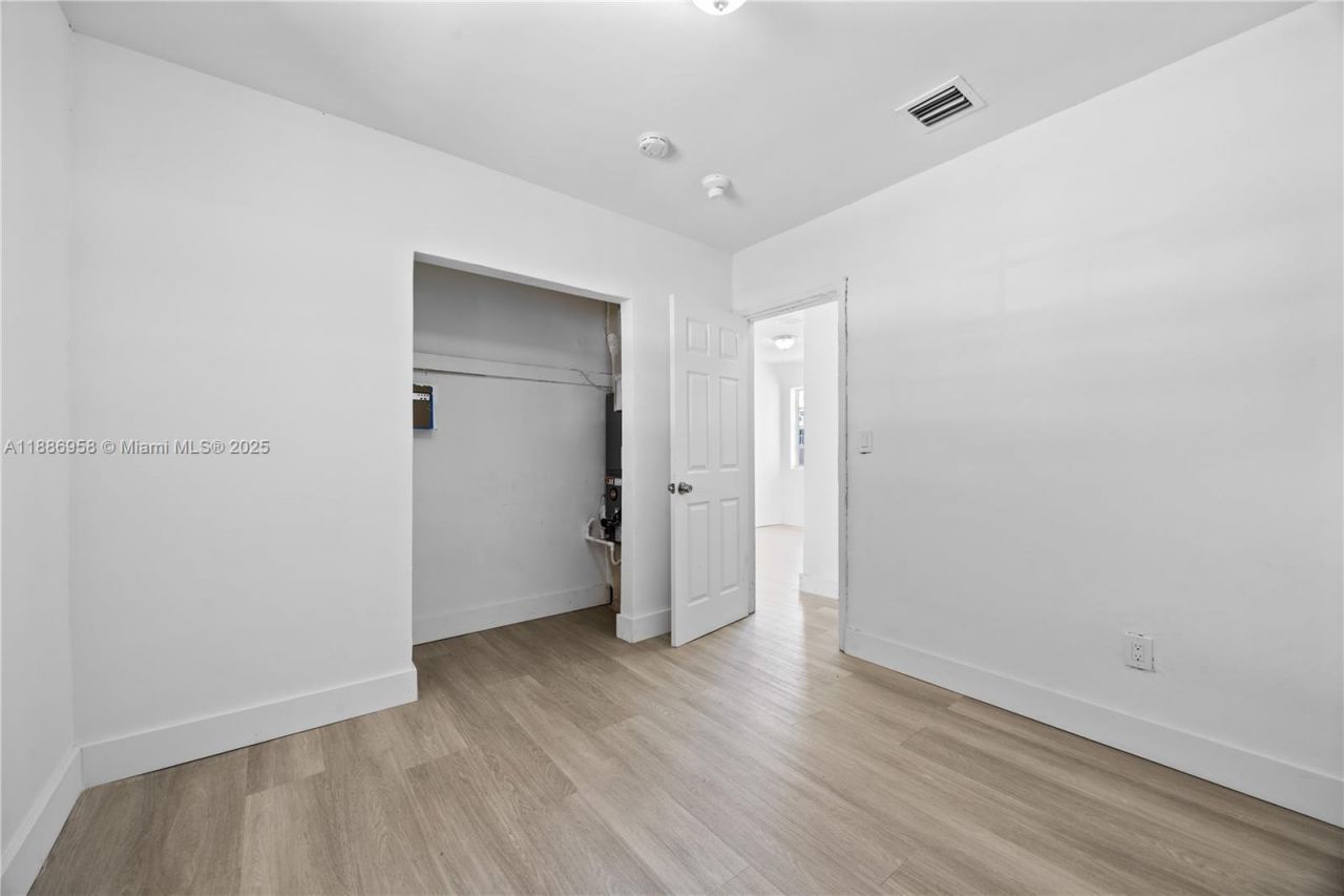 11500 SW 142nd St, Miami, FL 33176 Photo