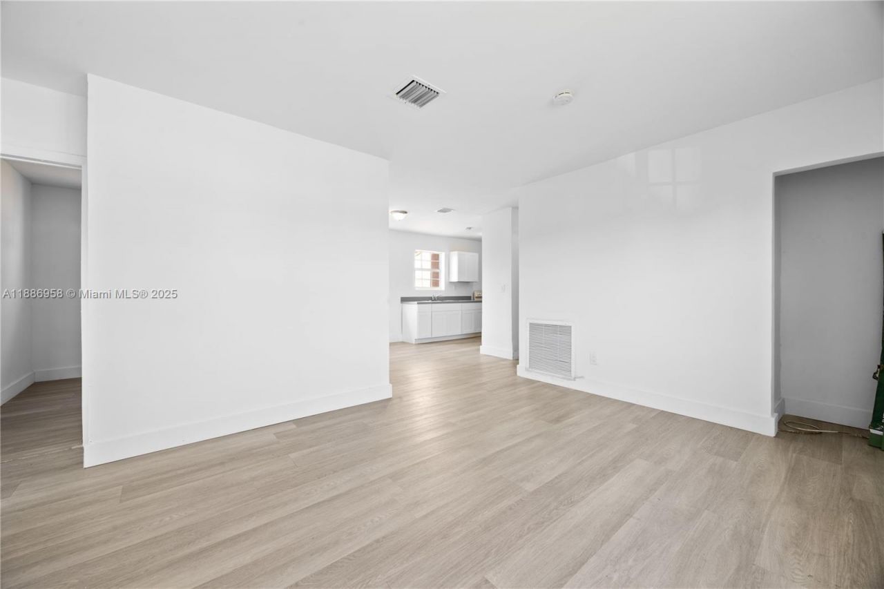 11500 SW 142nd St, Miami, FL 33176 Photo