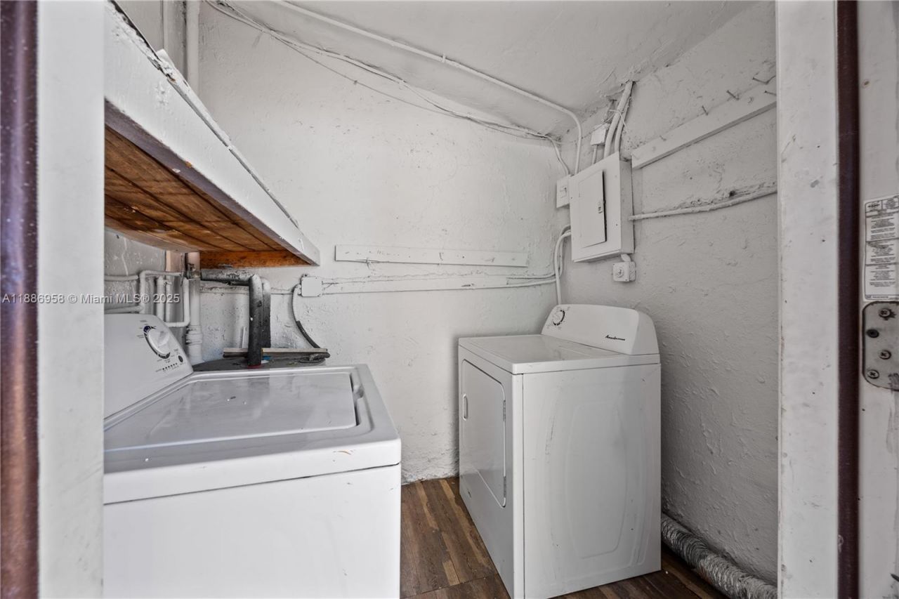 11500 SW 142nd St, Miami, FL 33176 Photo