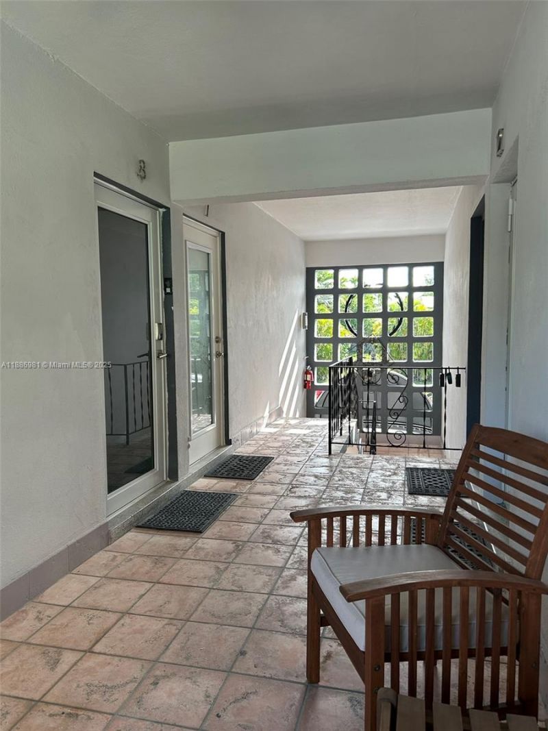 508 Antioch Ave, Unit 7, Fort Lauderdale, FL 33304 Photo