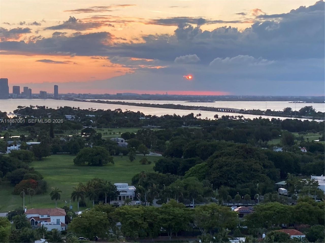 2555 Collins Ave, Unit 2112, Miami Beach, FL 33140 Photo