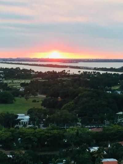 2555 Collins Ave, Unit 2112, Miami Beach, FL 33140 Photo