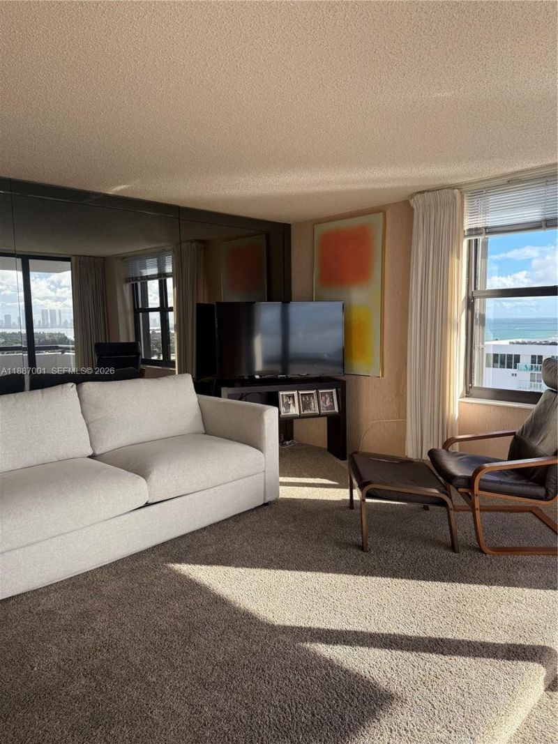 2555 Collins Ave, Unit 2112, Miami Beach, FL 33140 Photo