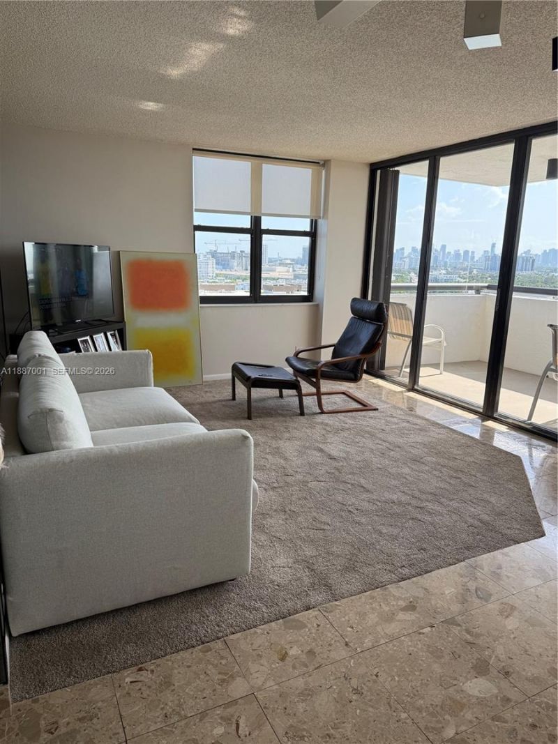 2555 Collins Ave, Unit 2112, Miami Beach, FL 33140 Photo