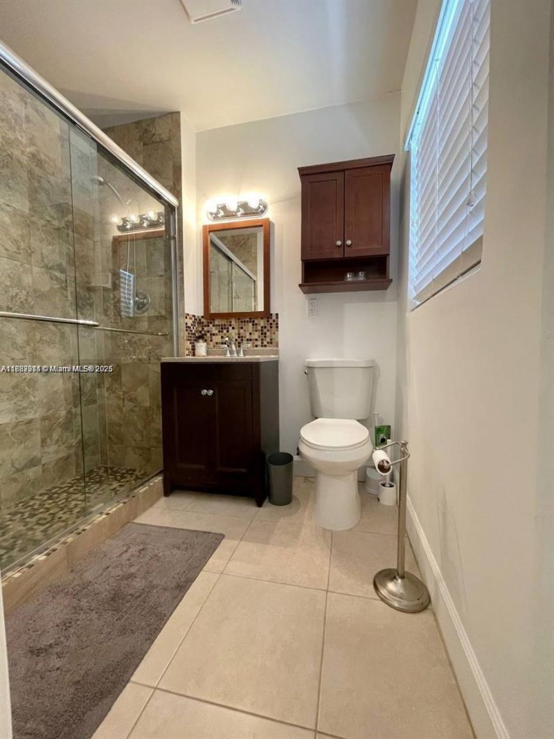 335 Georgia St, Hollywood, FL 33019 Photo