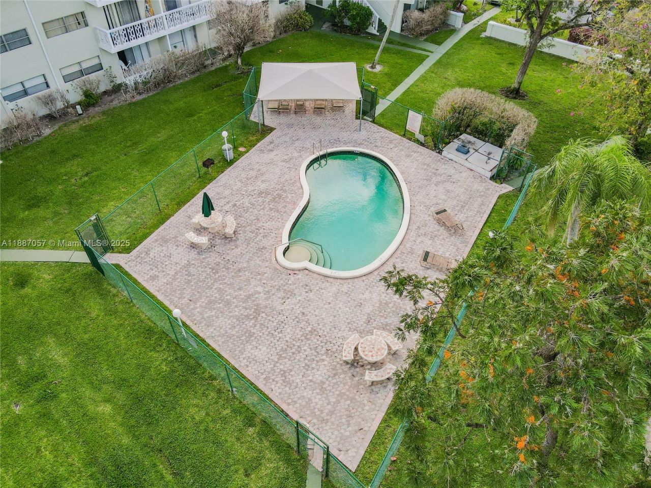 4200 NW 3rd Ct, Unit 116, Plantation, FL 33317 Photo