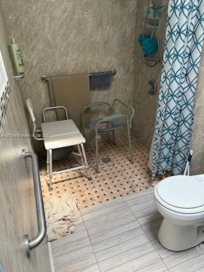 8301 N Gomez Avenue, Tampa, FL 33614 Photo